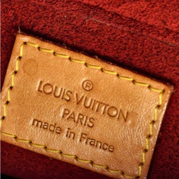 Louis Vuitton Viva Cite Monogram Canvas GM handbag - Picture 3 of 12